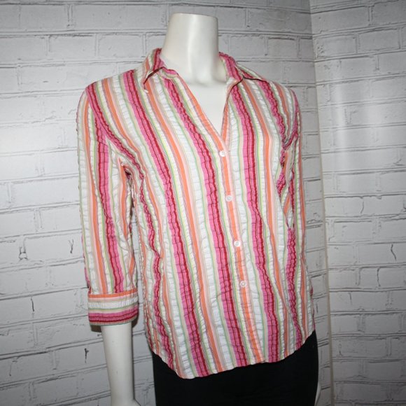 🌸💚 St. John’s Bay Button Down · Hot Pink + Green + White · Size S - Picture 3 of 5